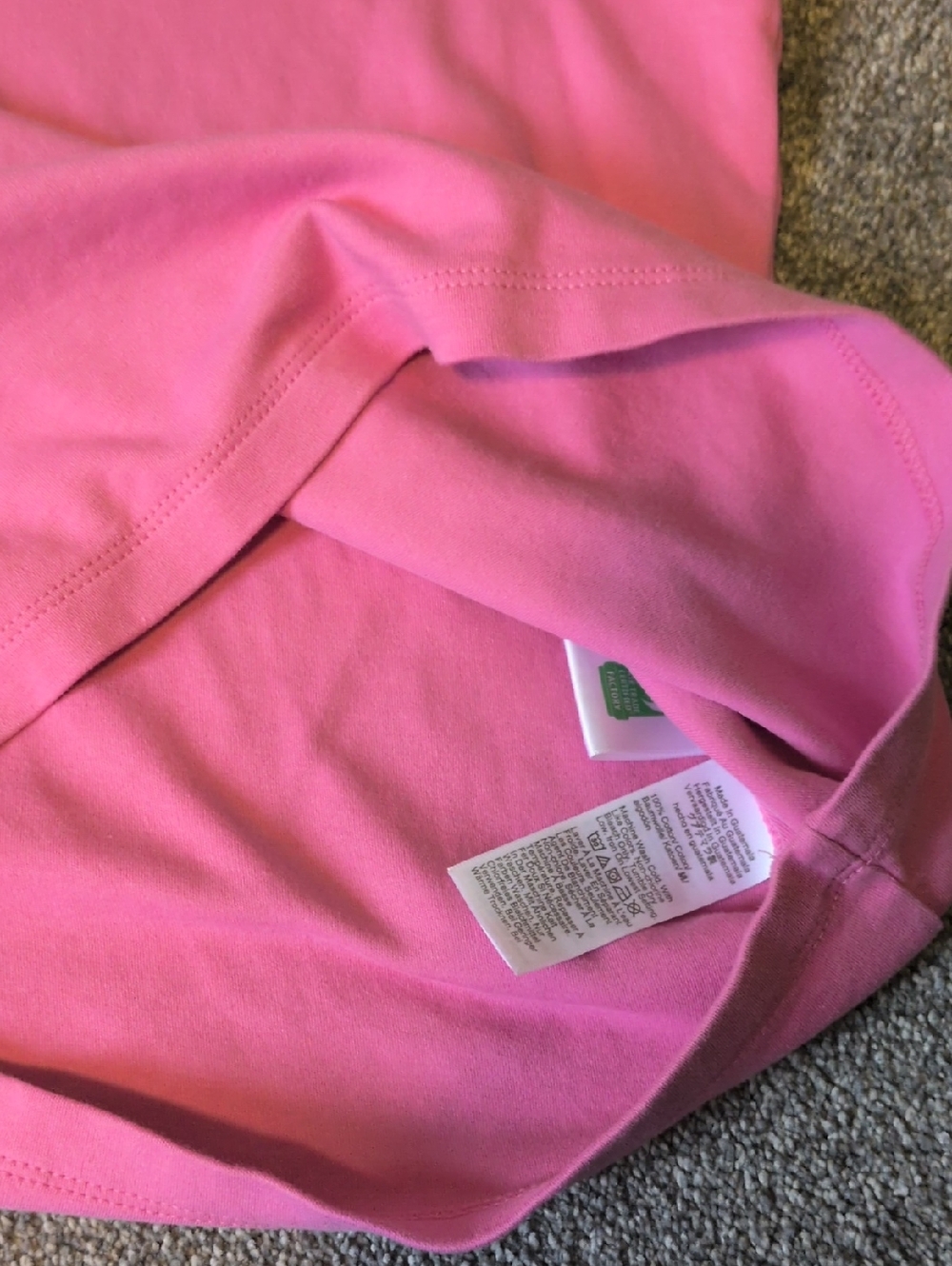 J Crew Essential Cotton Tee Size (Pink) 🩷 Medium - Picture 4 of 5